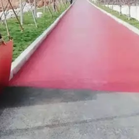 烟台​ 彩色路面喷涂翻新是一种低成本